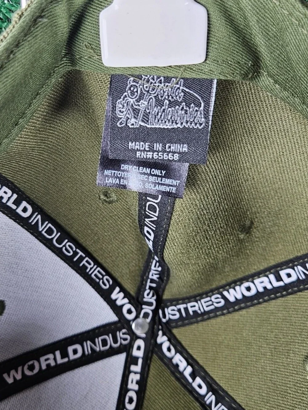 World Industries Skateboarding Willy Flameboy Snapback Hat / Size OSFM